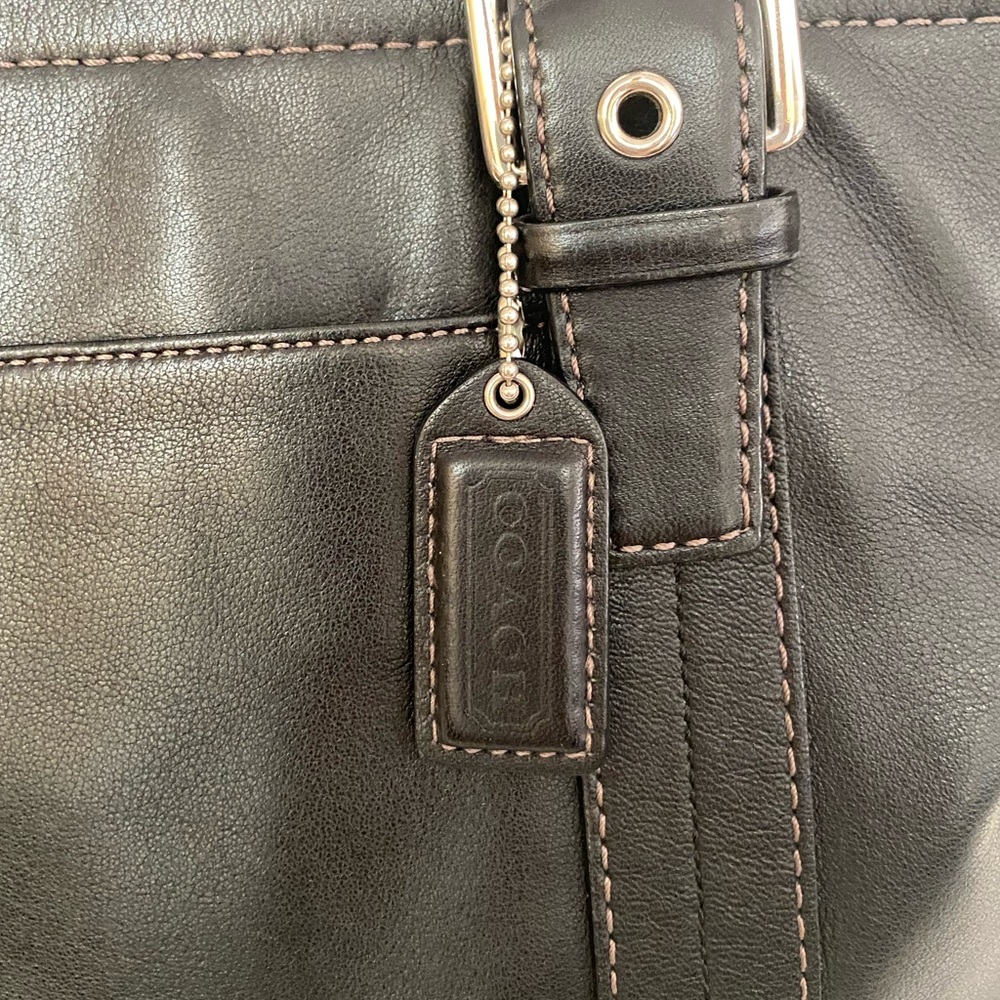 Coach tote - Picture 2 of 10